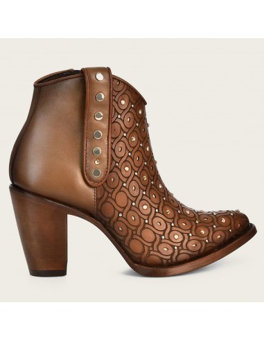 Cuadra Womens Handwoven brown leather bootie with Austrian crystals chez Cornerstreet bien 